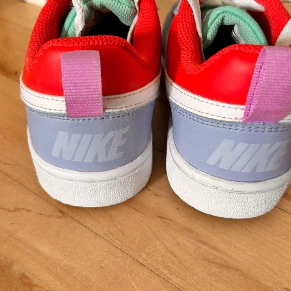 Nike Kids Sneakers - Red, Blue, Green